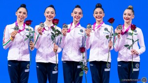 podium groups sfe04789 copia simone ferraro ph